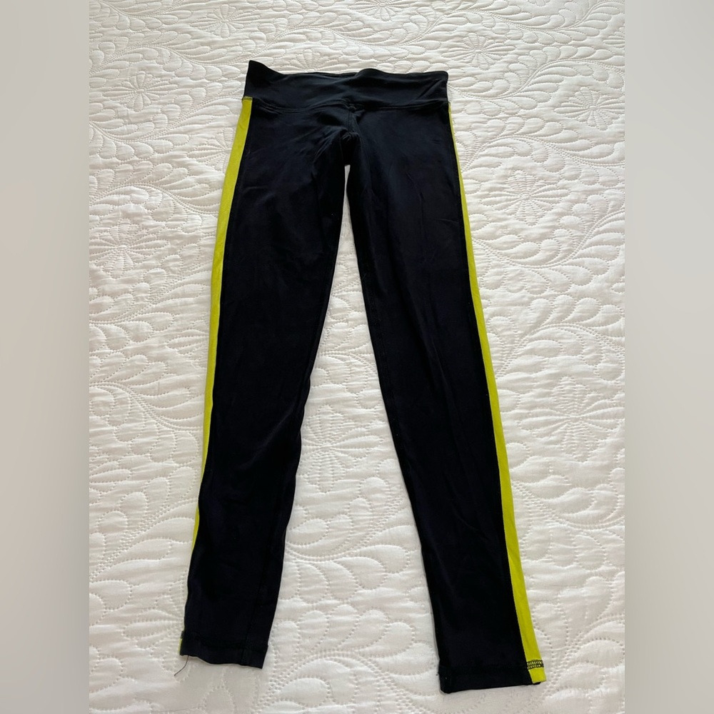 (13) Calvin Klein Black and Yellow Leggings